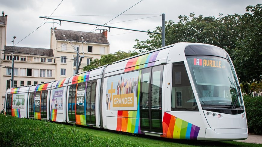 Les 2 premières rames Alstom du Tramway d’Angers Loire Métropole entrent en service commercial